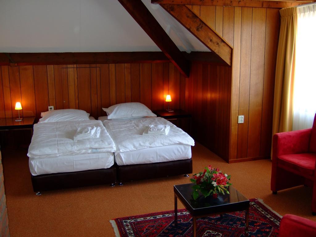 Hotel Musschenberg Бек Номер фото